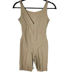 Maidenform Tan‎ Slimming Shapewear One Piece Body Suit Large
